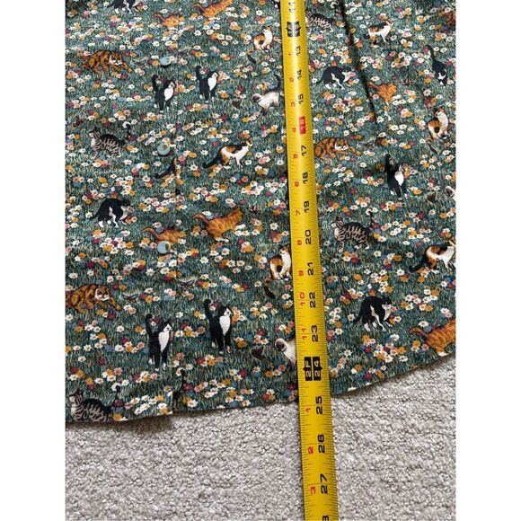 One of a Kind Jil Cappuccio Button Up Cats Top - Picture 7 of 8